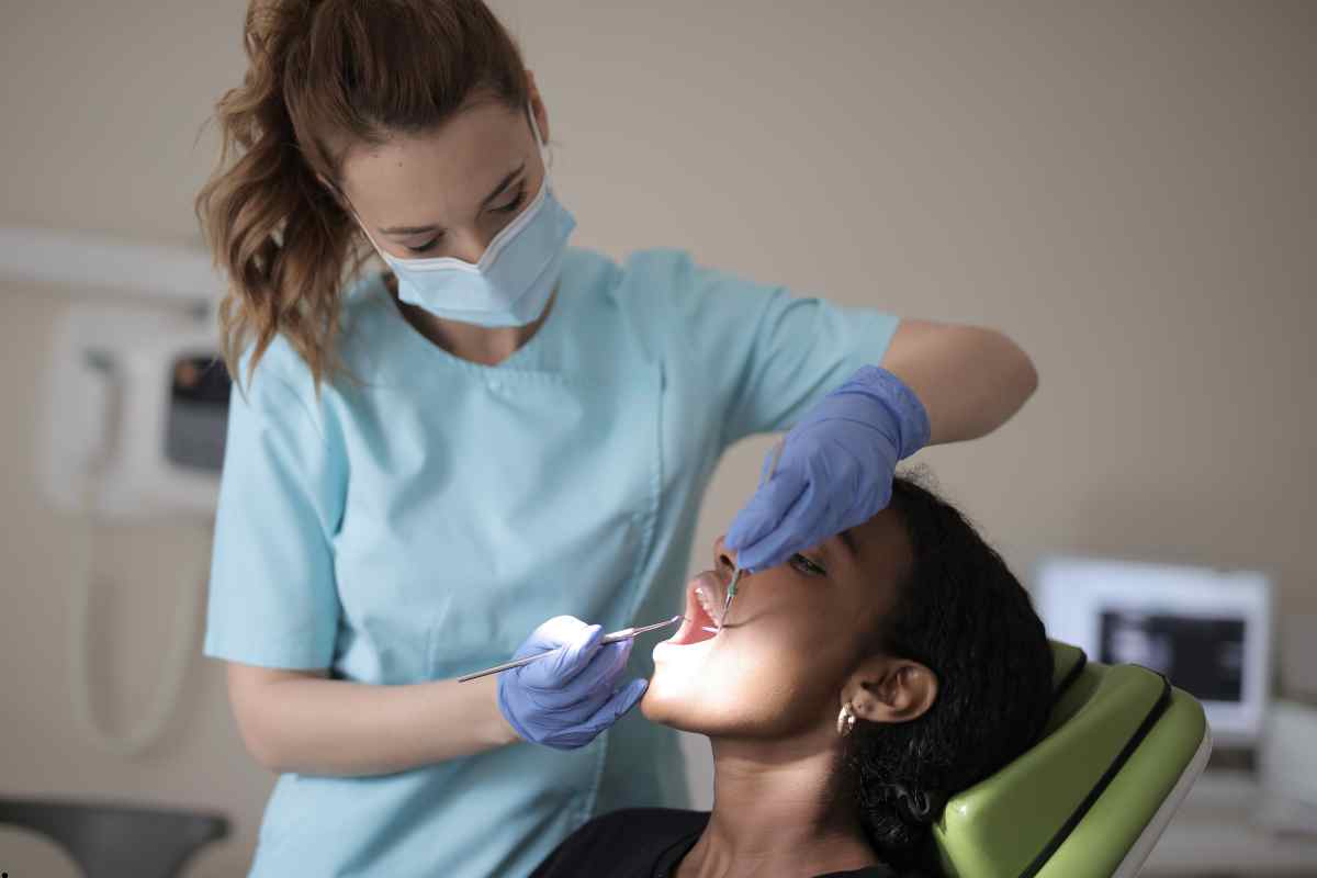 Como Saber se um Dentista é Bom